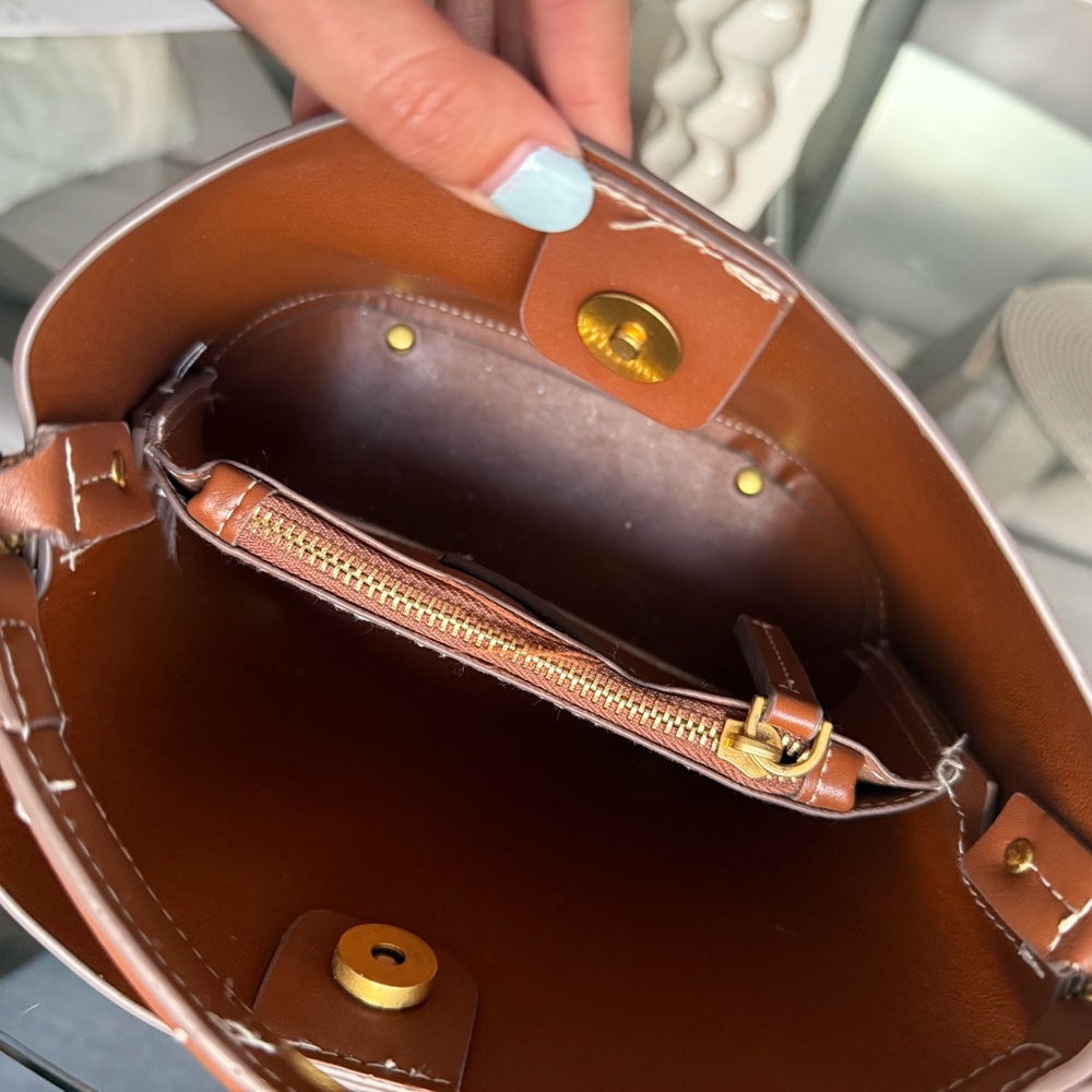 Mango Brown Leather Bucket Shoulder Bag with Gold Lock - Picture 3 of 7